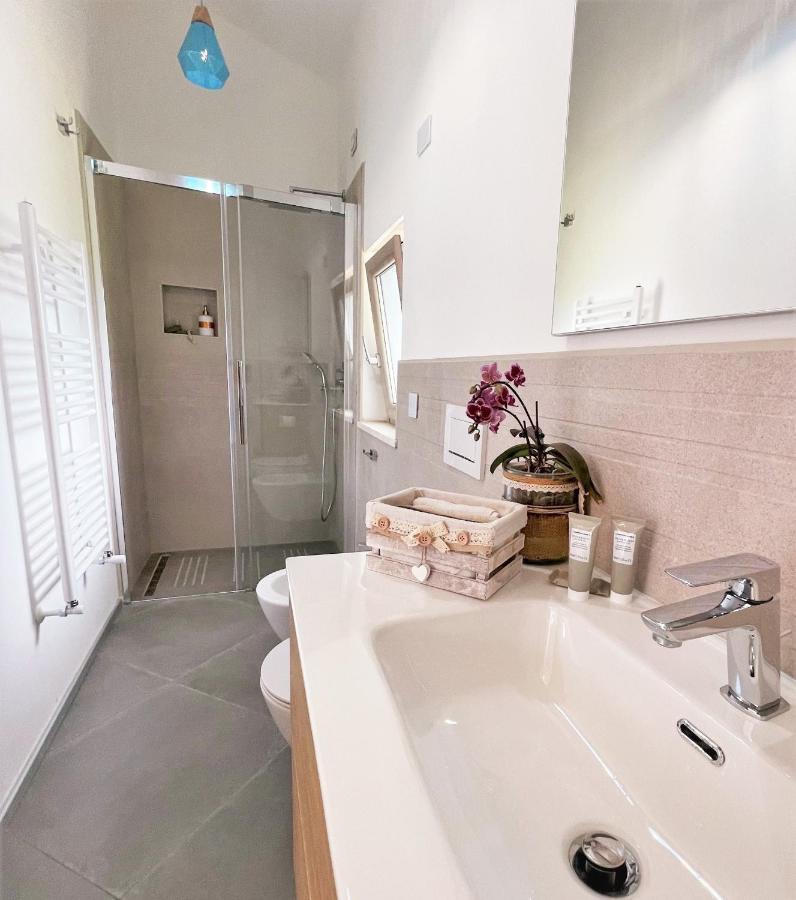 B&B Le Pavoncelle Sarde Флуміні-ді-Кварту Екстер'єр фото